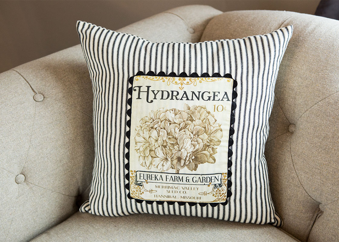 Hydrangea pillow top